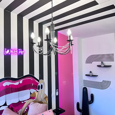 Maison 60 M2 Loveroom Romantique Avec Jacuzzi Prive A 10 Min De Nancy Et Jardin Prive * Messein