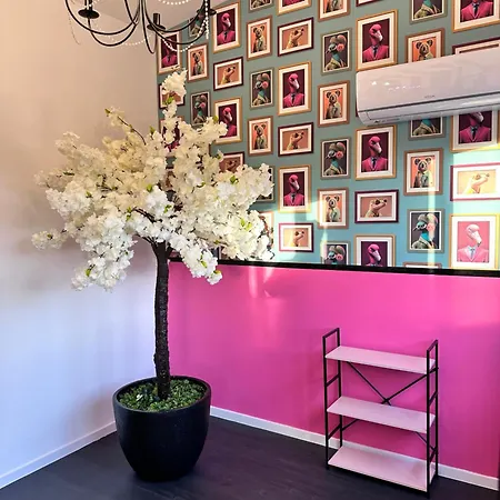 Maison 60 M2 Loveroom Romantique Avec Jacuzzi Prive A 10 Min De Nancy Et Jardin Prive Apartment